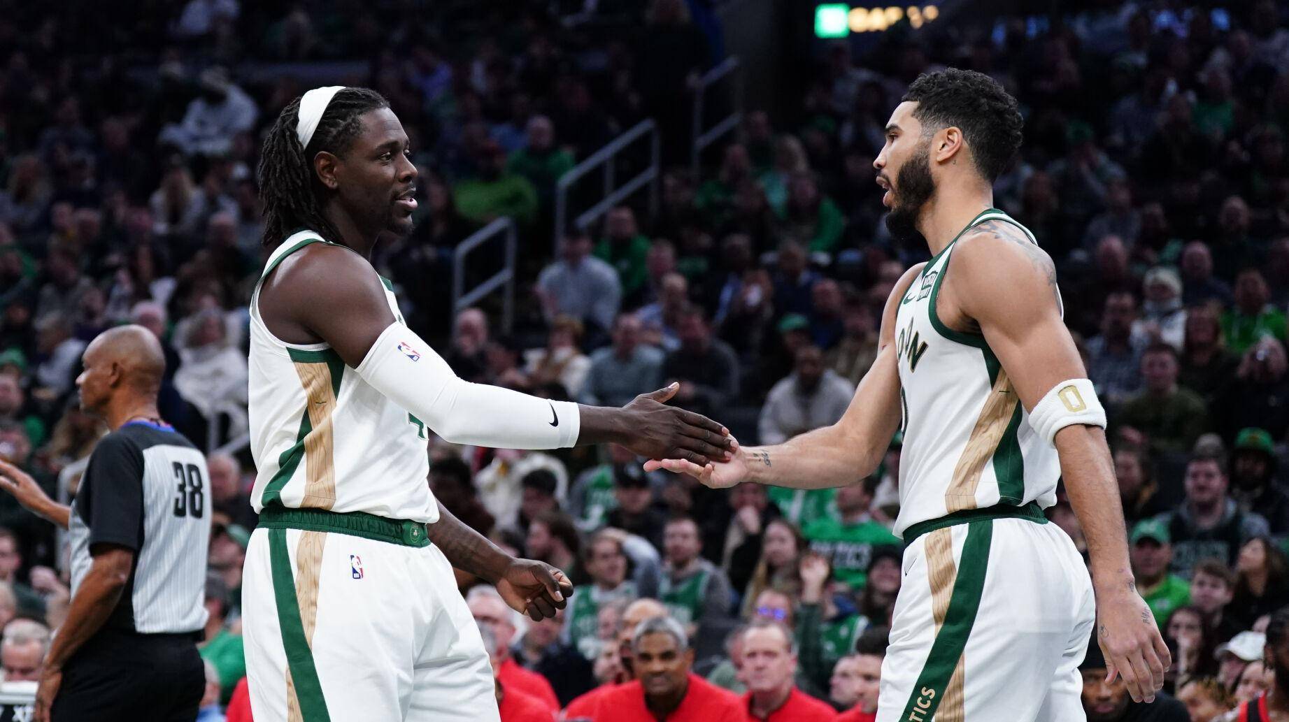 包含篮网惊险反超，战胜勇士收获连胜，士气大振的词条