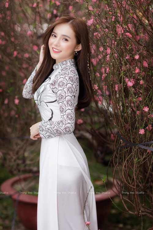 德罗赞一锤定音！76人国际友谊赛力克浙江队，关键先生闪耀全场