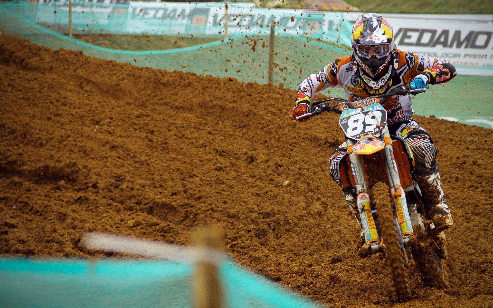 克莱关键战不手软，老鹰斩落掘金，一场关乎季后赛命运的惊心逆转