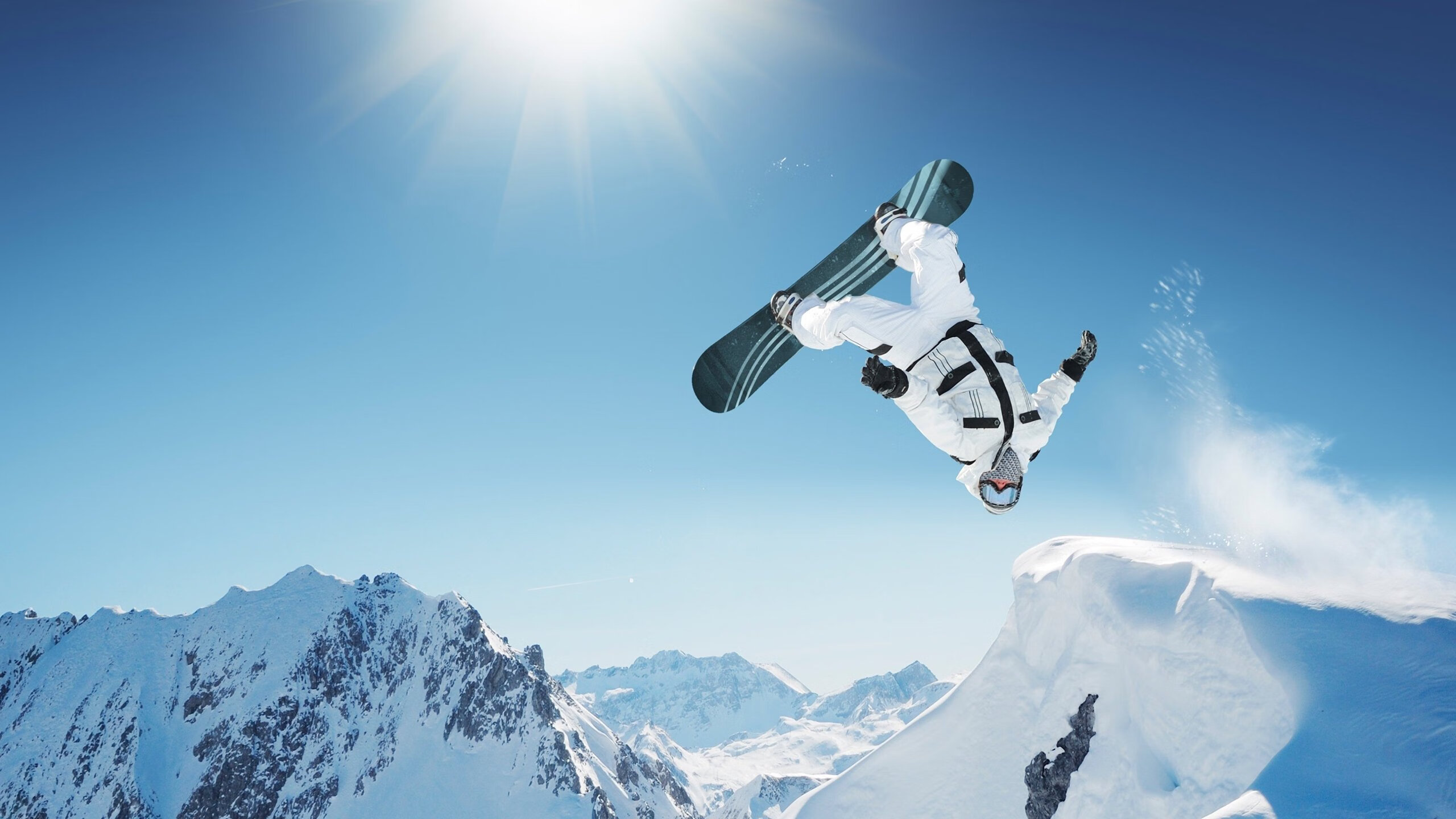 孤胆英雄布伦森狂轰45+8，快船末节逆转险胜爵士